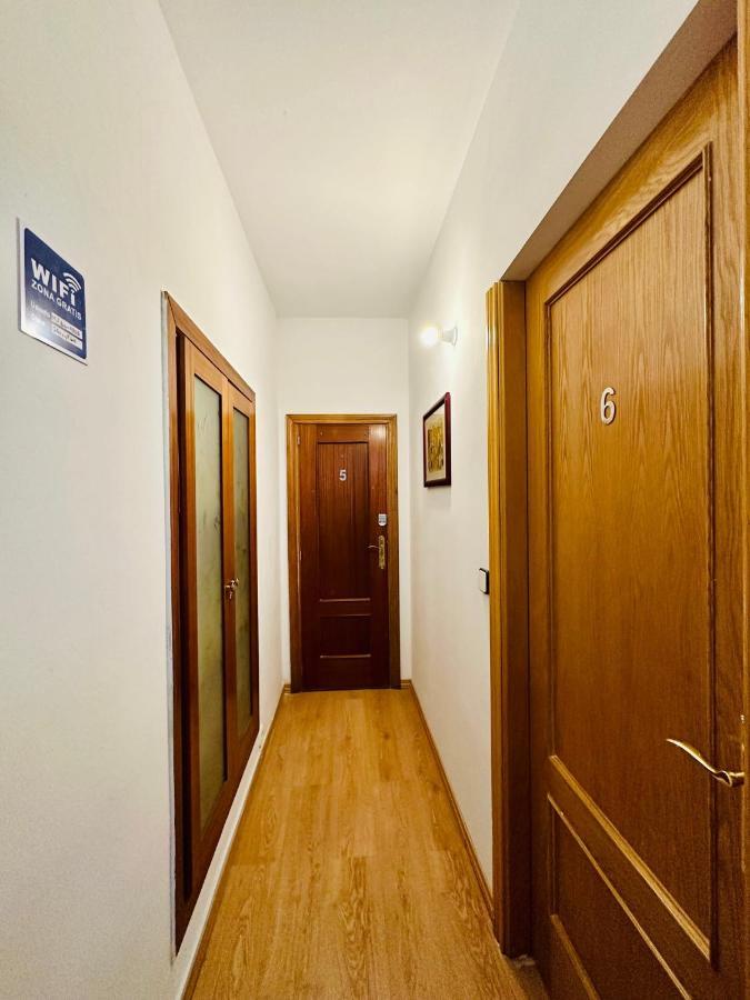 Punta Me Rooms Near The Gran Via Madryt Zewnętrze zdjęcie