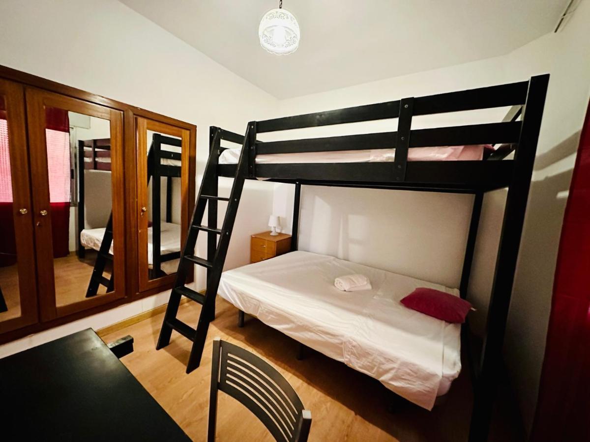 Punta Me Rooms Near The Gran Via Madryt Zewnętrze zdjęcie
